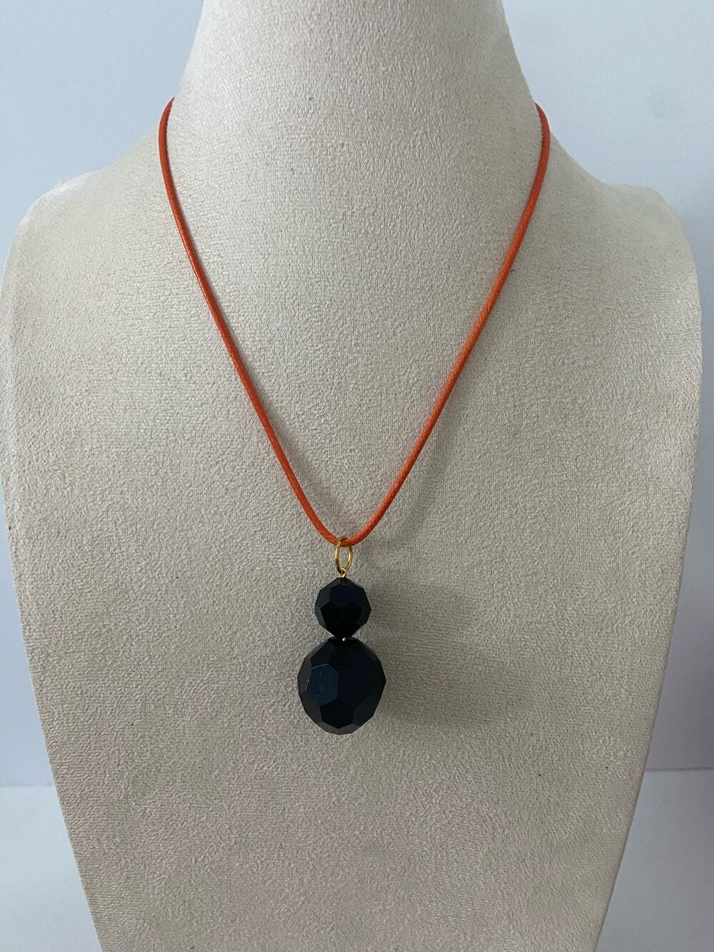 black pendant necklace